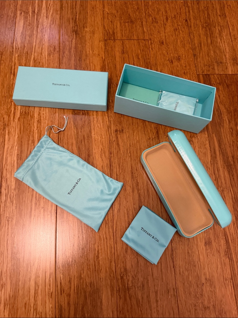 Tiffany & Co. Signature Blue Eyewear Case Set brand new never used